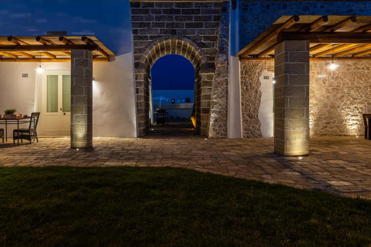 Hotel Dimora Le Site Torre Suda Exterior foto